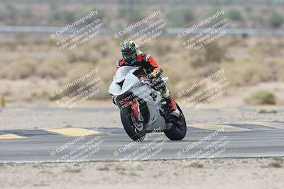 media/Sep-21-2025-Race Pace (Sun) [[98bf33ef95]]/Non Verified/6-Turn 16 Exit (12pm)/